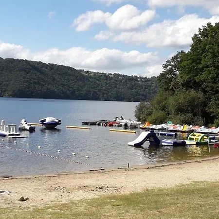 Le D'auvergne Holiday home Lanobre
